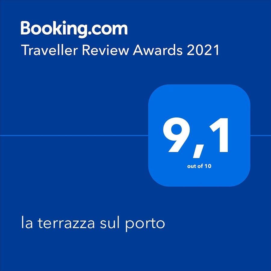 La Terrazza Sul Porto Lägenhet Neapel Exteriör bild